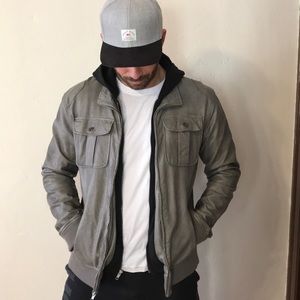 Men’s leather bomber jacket